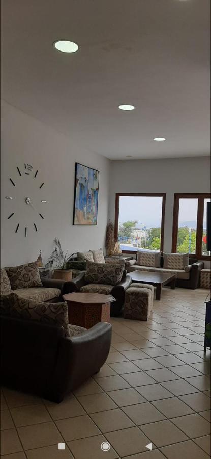 Studio Avec Piscine De Luxe Cabo Negro Dış mekan fotoğraf